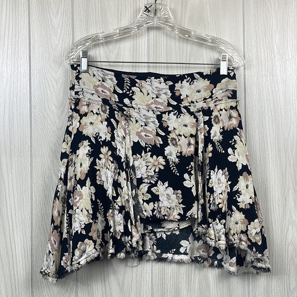 Free People Dresses & Skirts - Free People Womens Dark Floral Mini Skirt Size 6 Raw Hem Flowy Summer Layer
